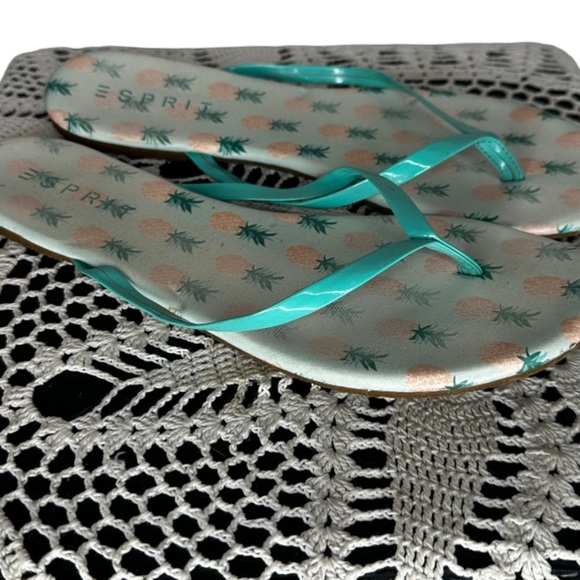 Esprit Flip‎ Flop Sandals - Picture 3 of 4
